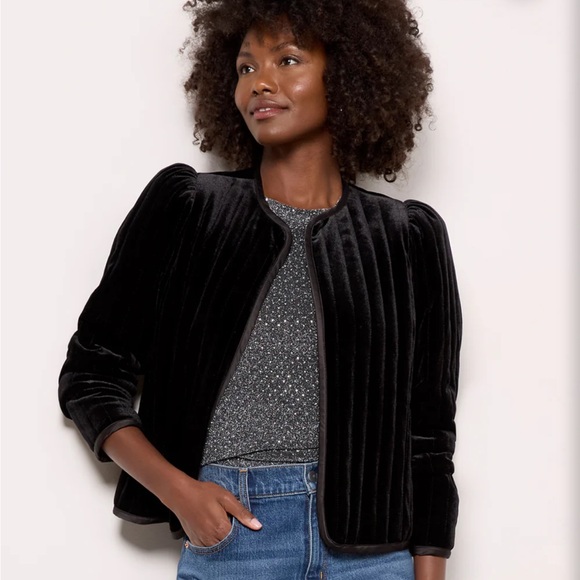 Sanctuary Jackets & Blazers - NWT Sanctuary Quilted Velvet Jacket
